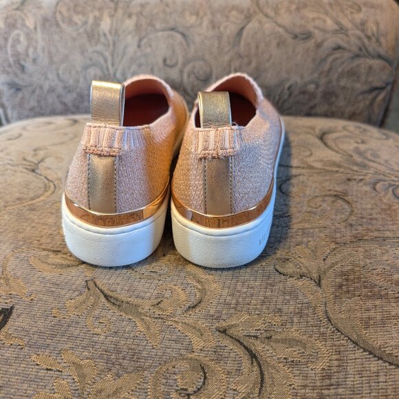 Micheal Micheal Kors, Skylar Slip on, Metallic Fabric Size 8 - Picture 3 of 8